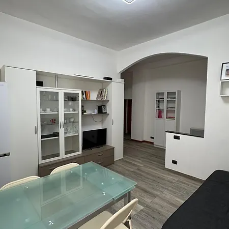 Mamiani 14 Apartmán